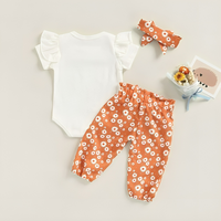 Auntie Bestie Daisy Print Baby Set