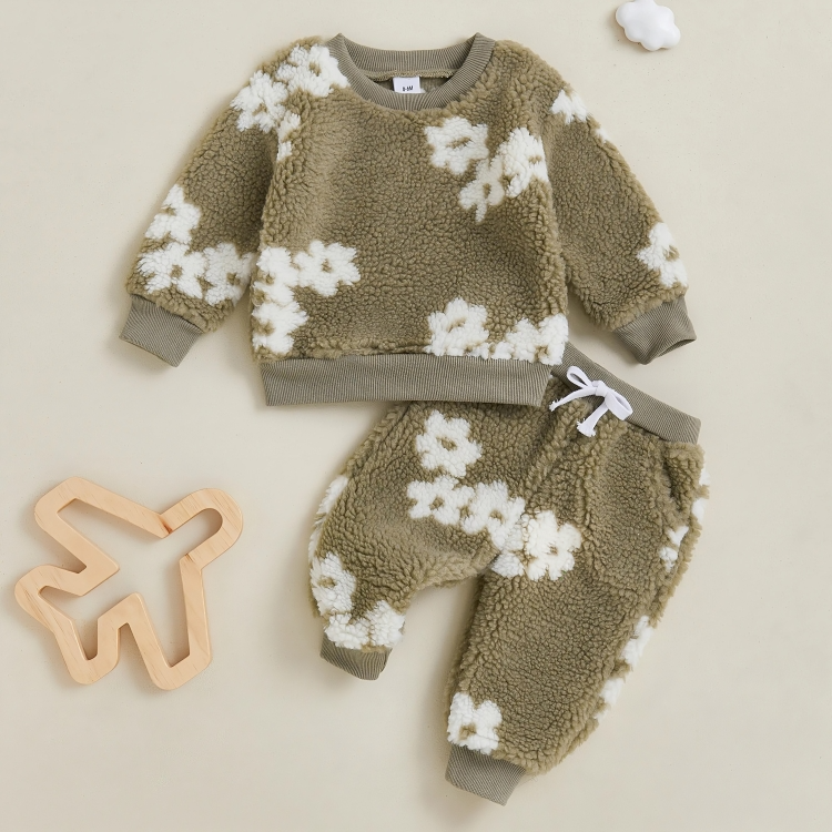 Long Sleeve Floral Fuzzy Baby Set